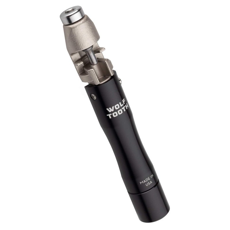 Wolf Tooth EnCase System Chain + Tire Plug Multi-Tool - Image 1